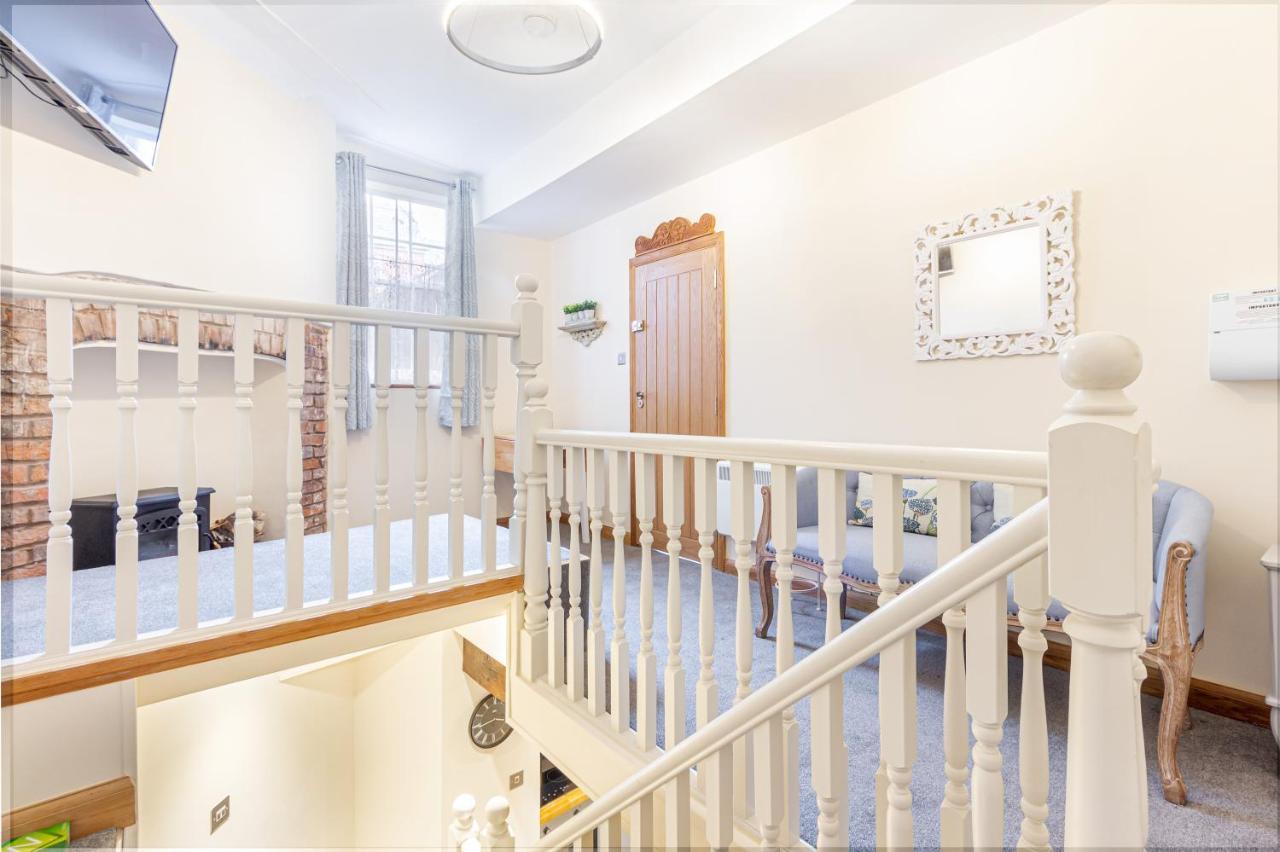 Host & Stay - The Merchant House Apartments هيريفورد المظهر الخارجي الصورة