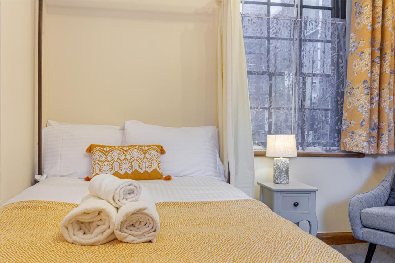 Host & Stay - The Merchant House Apartments هيريفورد المظهر الخارجي الصورة